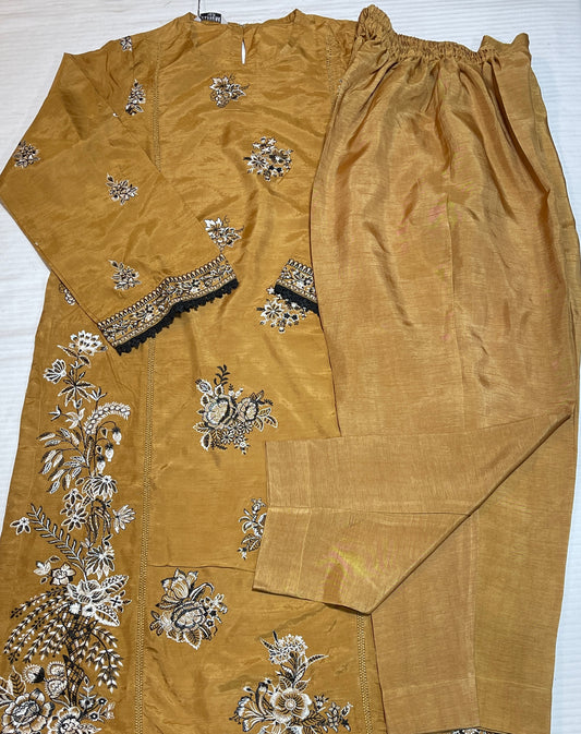 Sapphire emb silk 2pc