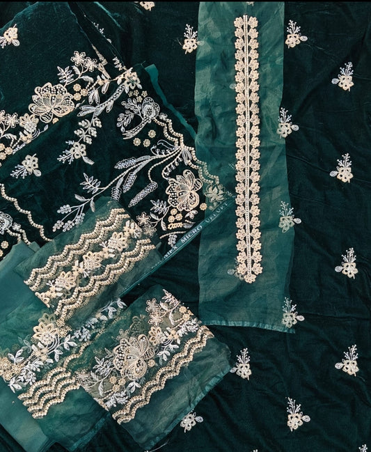 Cross stitch emb velvet 3pc