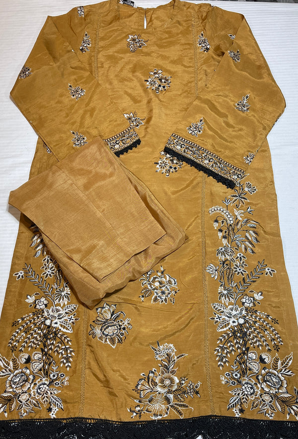 Sapphire emb silk 2pc