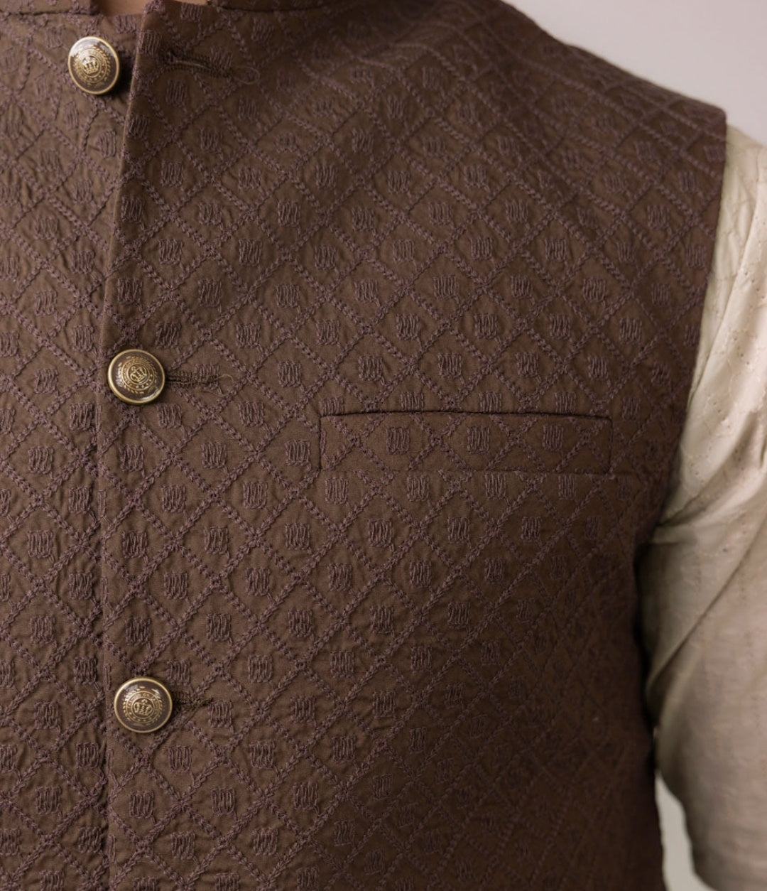 Sapphire emb westcoat – Meewan Collection